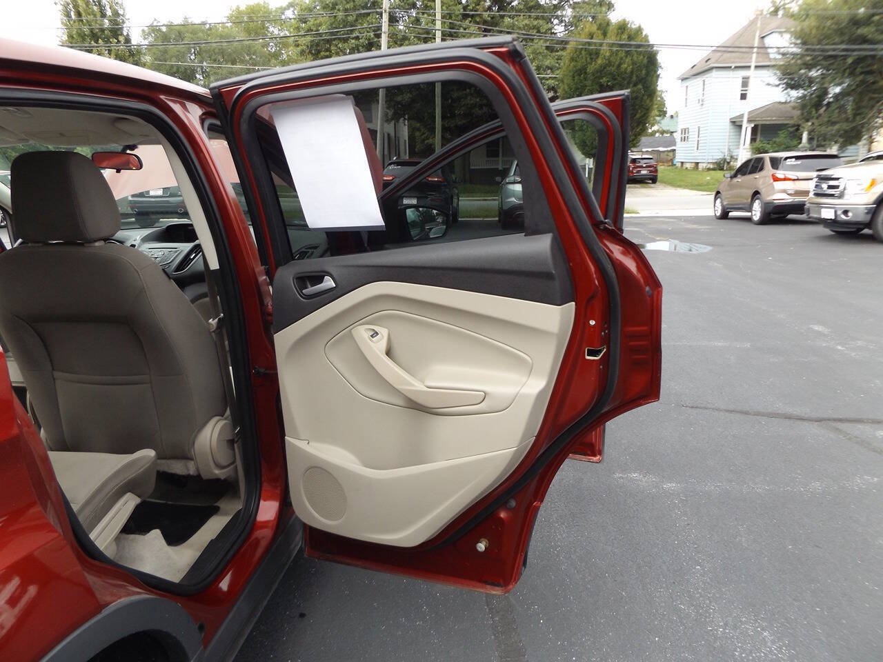 Used 2014 Ford Escape SE FWD image 28