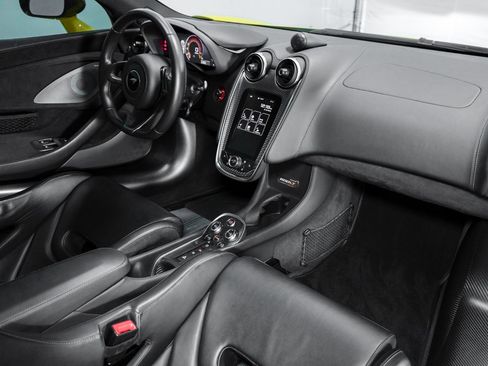 Used 2019 McLaren 600LT image 32