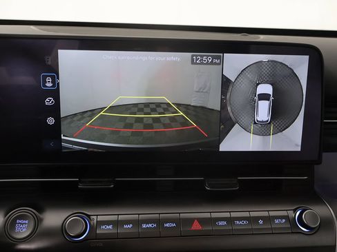 Used 2025 Hyundai Kona Limited AWD/4WD image 44