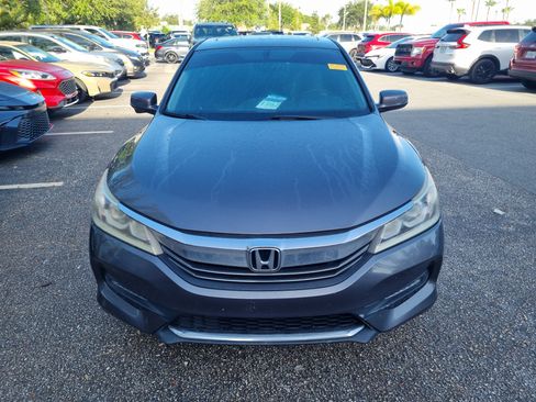 Used 2016 Honda Accord EX-L image 2