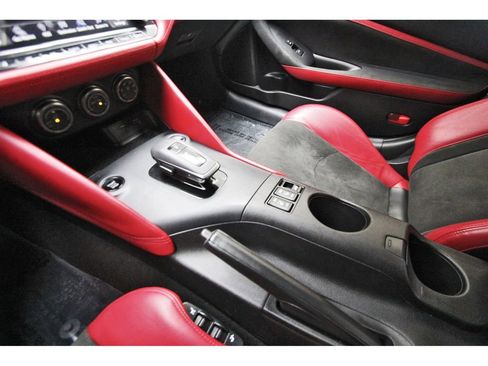 Used 2025 Nissan Z Performance w/ Floor Mat Package RWD image 27