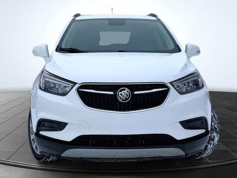 Used 2018 Buick Encore Preferred image 3