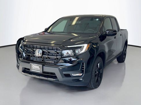 New 2026 Honda Ridgeline Black Edition image 4