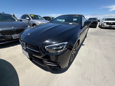 Used 2023 Mercedes-Benz E 450 Cabriolet image 2