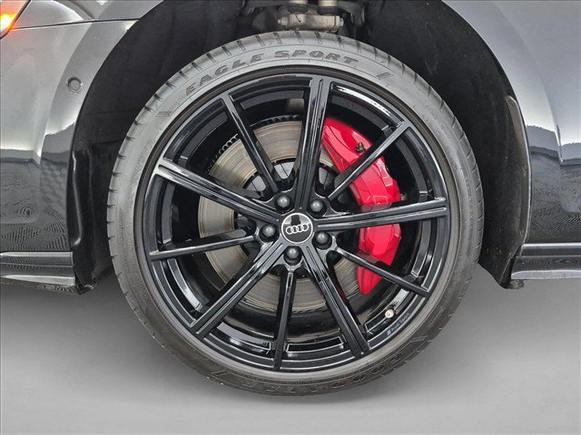 Used 2022 Audi S8 AWD/4WD image 28