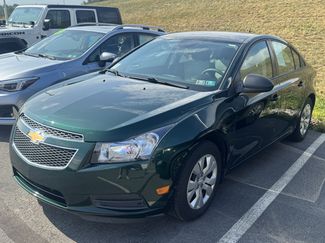 Used 2014 Chevrolet Cruze LS FWD video 4