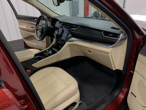 Used 2021 Jeep Grand Cherokee L Limited image 55