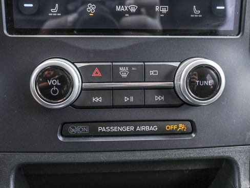 Used 2022 Ford Edge SEL image 31