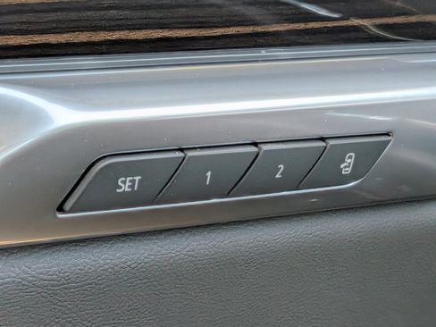 New 2026 Cadillac Escalade ESV Luxury image 25