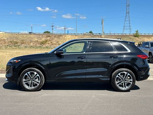 Used 2025 Audi Q5 Premium w/ Convenience Package AWD/4WD image 6