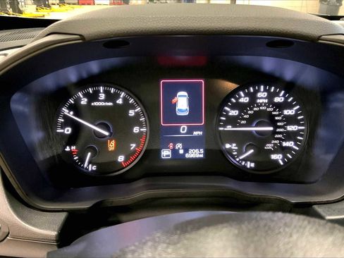 Certified 2025 Subaru Impreza 2.0i image 24