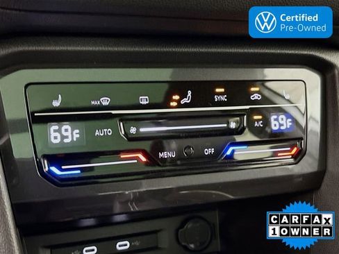 Certified 2022 Volkswagen Tiguan SEL R-Line image 17