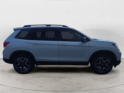 Used 2023 Honda Passport Elite image 4