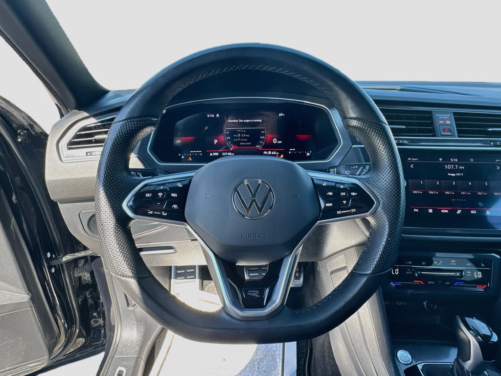 Used 2024 Volkswagen Tiguan SE R-Line AWD/4WD image 11