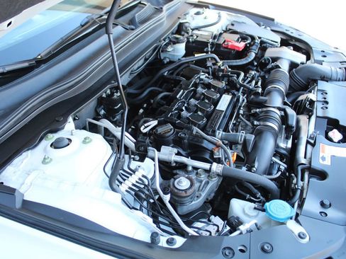 Used 2018 Honda Accord LX image 31