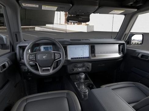 New 2025 Ford Bronco Outer Banks AWD/4WD image 8