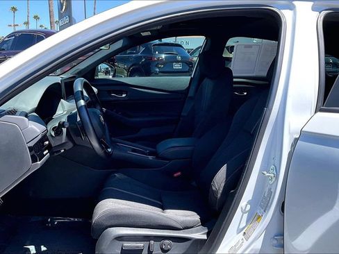 Used 2023 Honda Accord Sport image 15