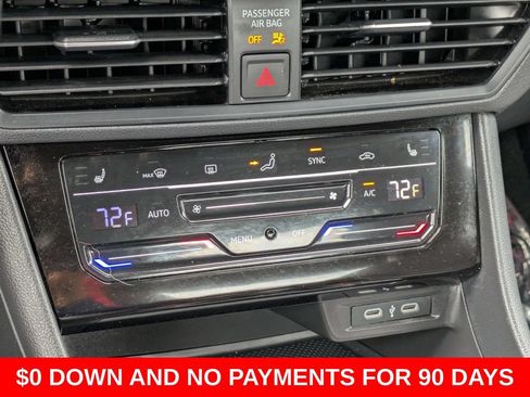 Used 2025 Volkswagen Jetta Sport FWD image 17