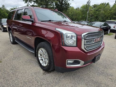 Used 2016 GMC Yukon XL SLT AWD/4WD image 7