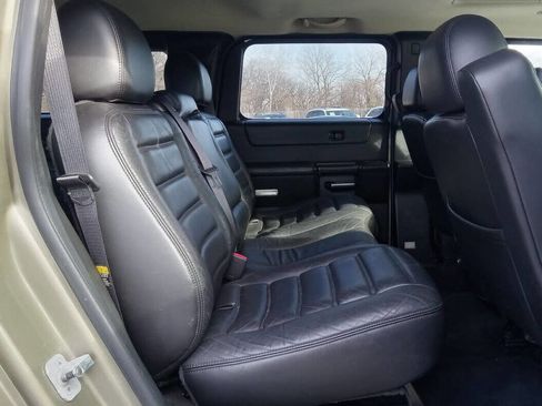 Used 2005 HUMMER H2 w/ Preferred Equipment Group AWD/4WD image 9