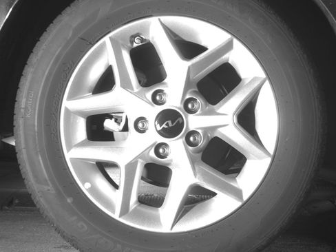 Used 2025 Kia Soul LX w/ LX Technology Package FWD image 18