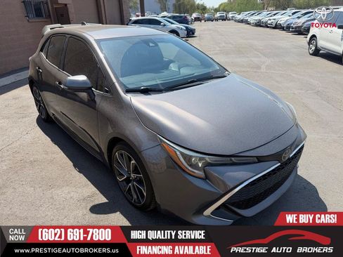 Used 2021 Toyota Corolla XSE w/ Carpet Mat Package (TMS) FWD image 4