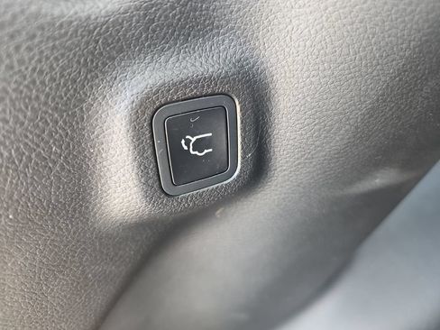 Certified 2026 Jeep Compass Limited AWD/4WD image 24
