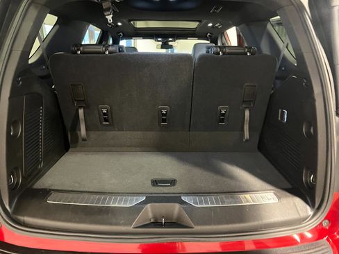 Used 2021 Chevrolet Tahoe Z71 image 34