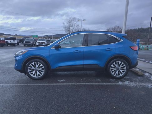 Used 2021 Ford Escape Titanium image 6