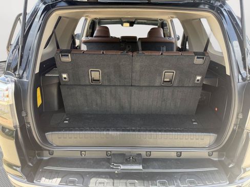 Used 2022 Toyota 4Runner Limited AWD/4WD image 24