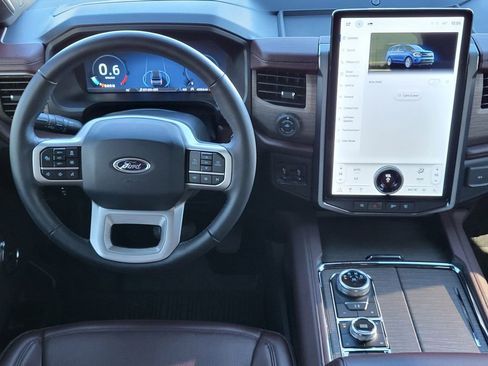 Used 2024 Ford Expedition Limited w/ Excursion Package image 19