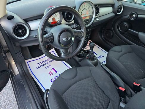 Used 2012 MINI Cooper Hardtop FWD image 9