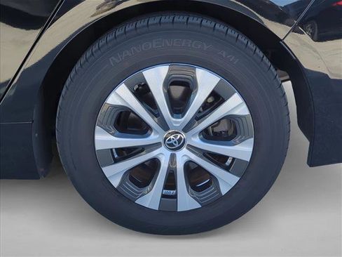 Certified 2021 Toyota Prius Prime XLE image 9