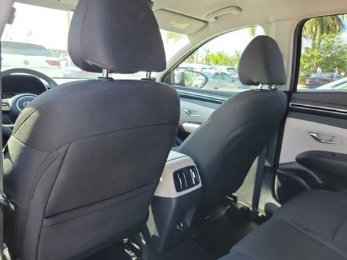 Used 2023 Hyundai Tucson SEL AWD/4WD image 9