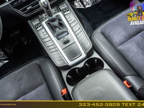 Used 2019 Porsche Macan w/ Driver Memory Package AWD/4WD image 22