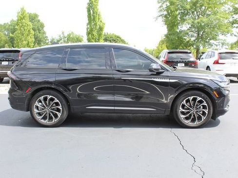 Certified 2024 Lincoln Nautilus Reserve w/ Equipment Group 202A AWD/4WD image 2