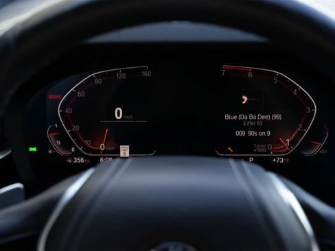 Used 2020 BMW 530i xDrive 530i xDrive w/ Premium Package image 12