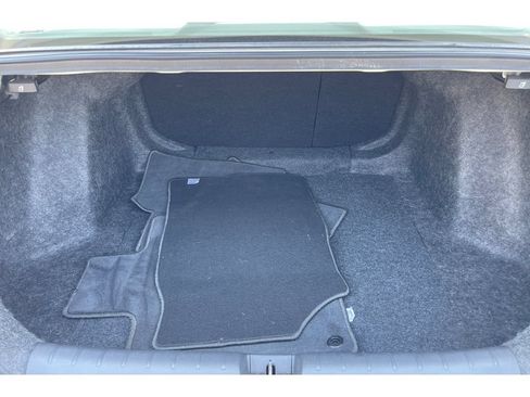 Used 2018 Honda Civic EX image 17