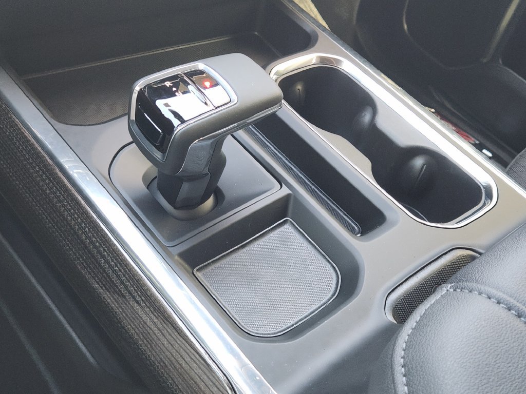 New 2026 Chevrolet Silverado 1500 RST AWD/4WD image 16