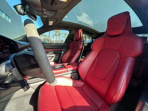 Certified 2023 Porsche Taycan GTS image 5