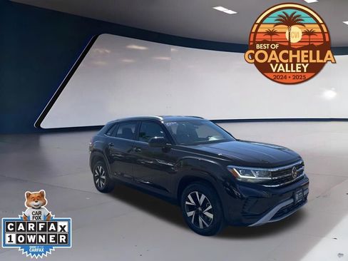 Certified 2023 Volkswagen Atlas Cross Sport SE FWD image 1