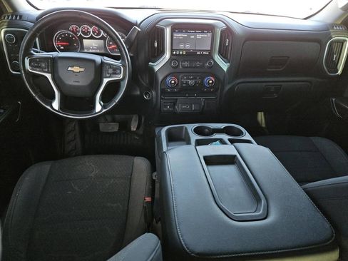 Used 2022 Chevrolet Silverado 3500 LT w/ Convenience Package image 9