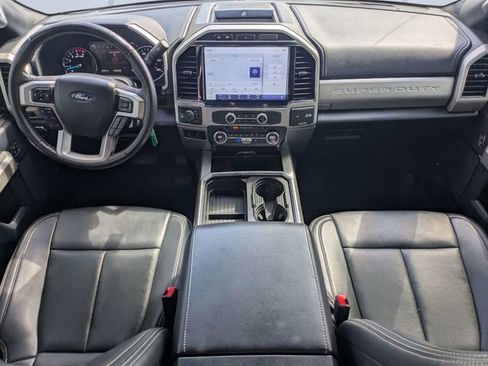 Used 2022 Ford F250 Lariat w/ Lariat Value Package AWD/4WD image 14