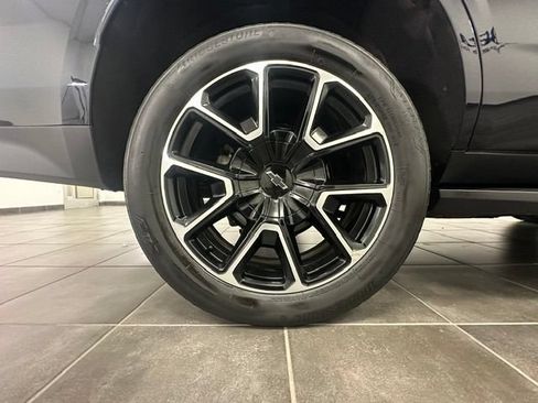 Used 2021 Chevrolet Tahoe RST AWD/4WD image 10