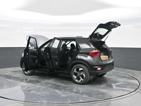 New 2026 Hyundai Venue SEL image 31