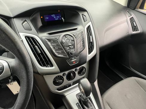 Used 2012 Ford Focus SE image 22