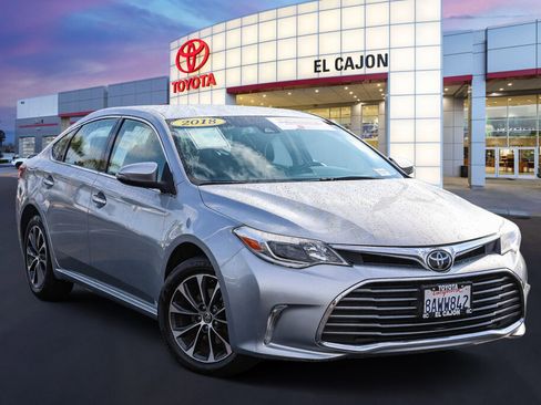 Certified 2018 Toyota Avalon XLE image 1