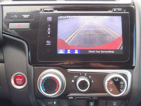Used 2015 Honda Fit EX image 17