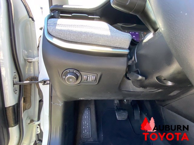 Used 2022 Jeep Compass Latitude FWD image 30