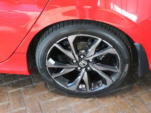 Used 2021 Honda Civic Sport image 8